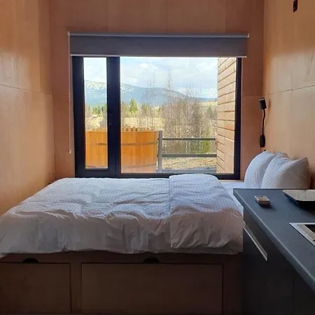 Chalet Mayak модульні будиночки в яблуниці *